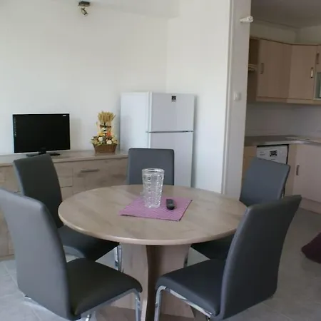 Lägenhet 52, Heliopolis E Au Village Naturiste